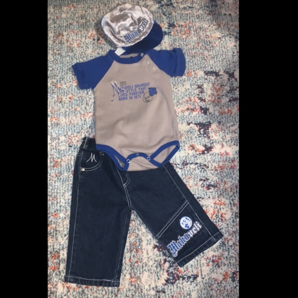 Baby boy pants set with onesie, hat, and coat. Never worn . In great condition.